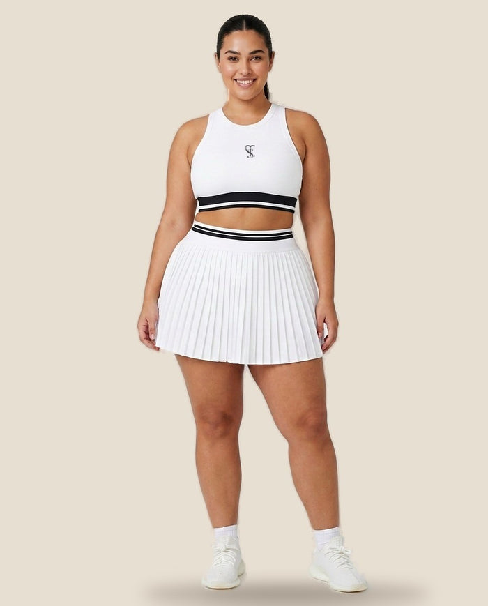 Saint Love Atleet Tennisset SLA-214 (top + plooirok) in wit, voorkant — tweede weergave